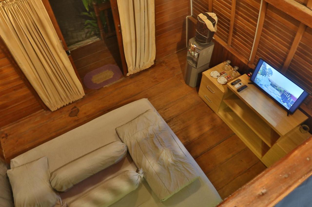 Narwastu Hills Hotel Tomohon Luaran gambar